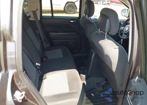 2016 Jeep Compass Sport from USA, damaged, VIN 1C4NJCBAXGD801189